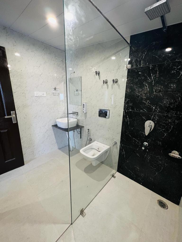 Ambrosia Grand Bed & Breakfast Shimla Rom bilde