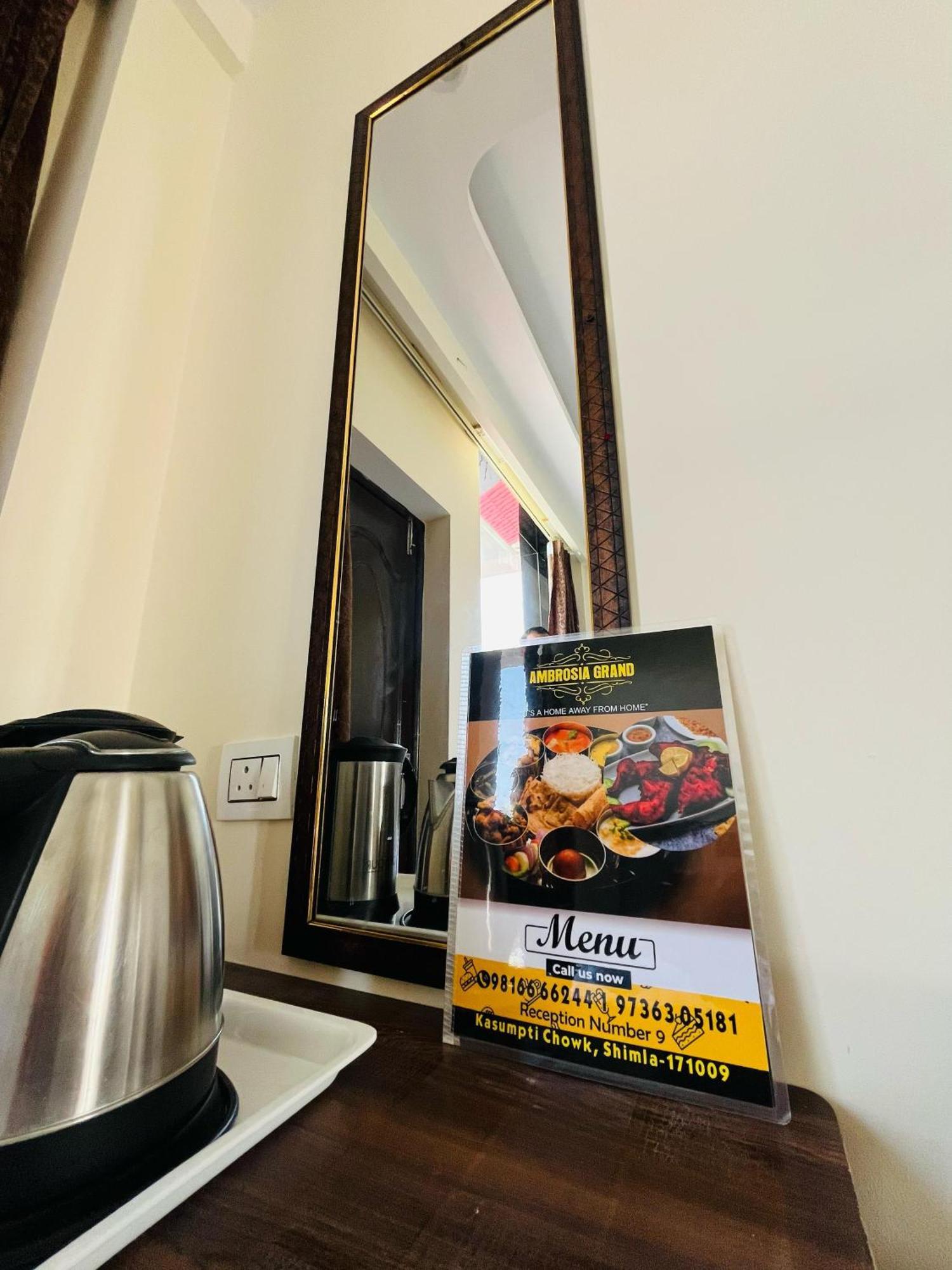 Ambrosia Grand Bed & Breakfast Shimla Eksteriør bilde